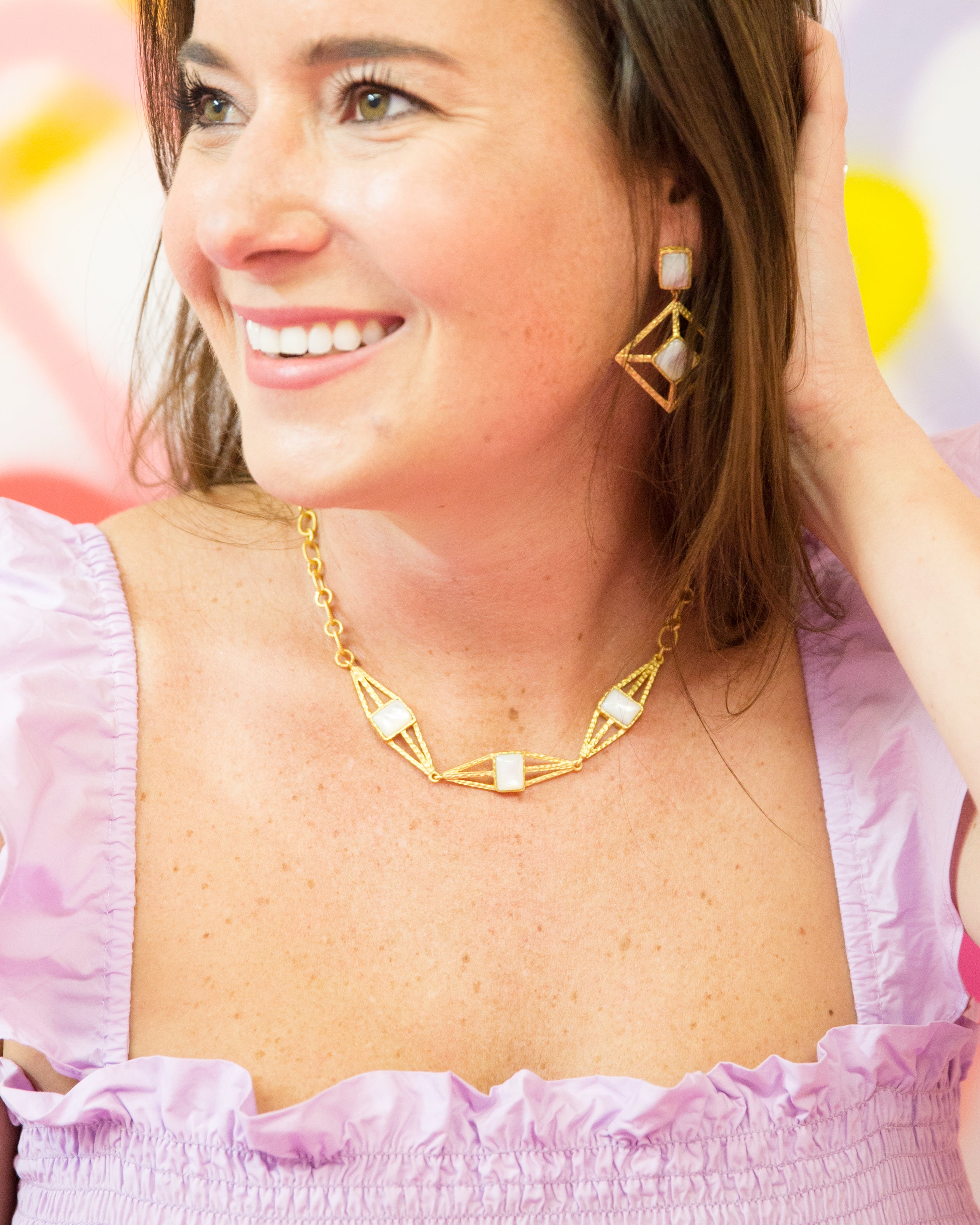 Necklaces for Necklines: Pairing the Perfect Necklace with Different Necklines