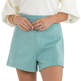 Tailored Short - Wasabi
